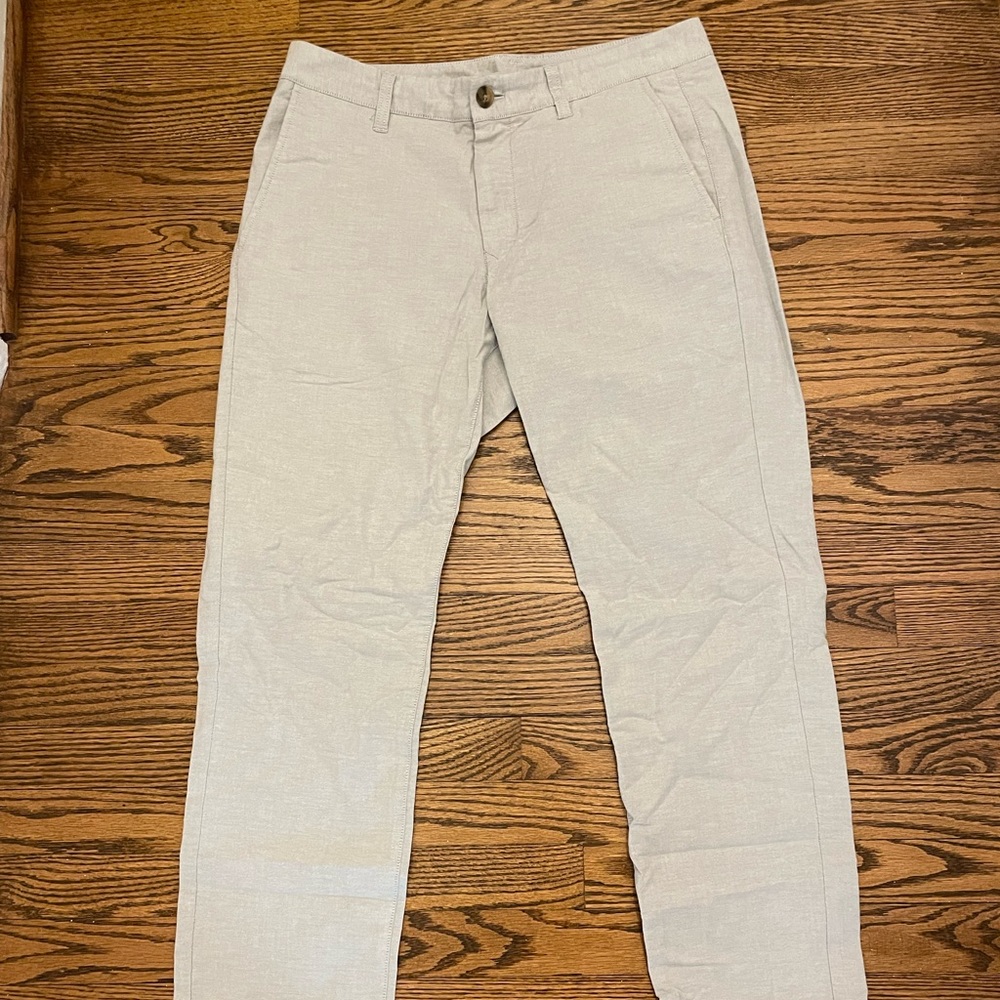 Bonobos Stretch Lightweight Chinos.  32"x 30" Slim fit in Light Grey Oxford